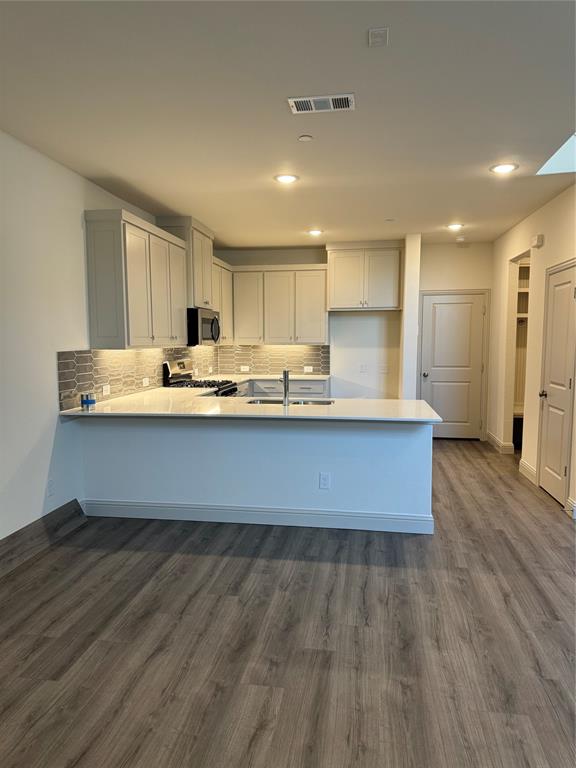 GROVE FRISCO PHASE 7 - Residential Lease