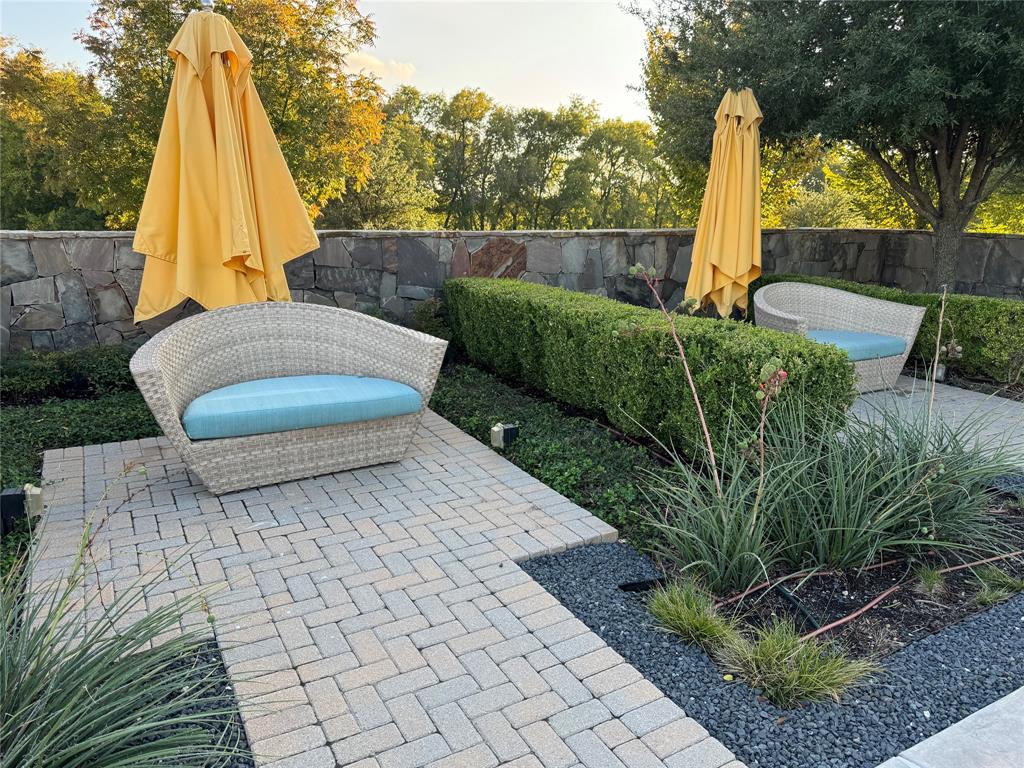 GROVE FRISCO PHASE 7 - Residential Lease