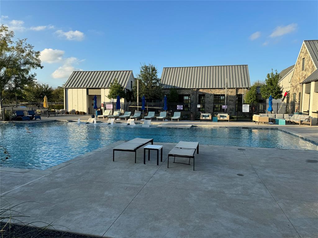 GROVE FRISCO PHASE 7 - Residential Lease