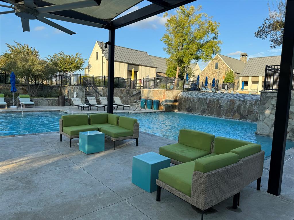 GROVE FRISCO PHASE 7 - Residential Lease