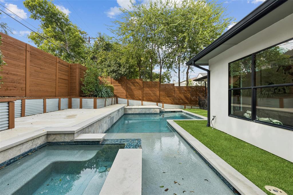 Gaston Terrace - Residential