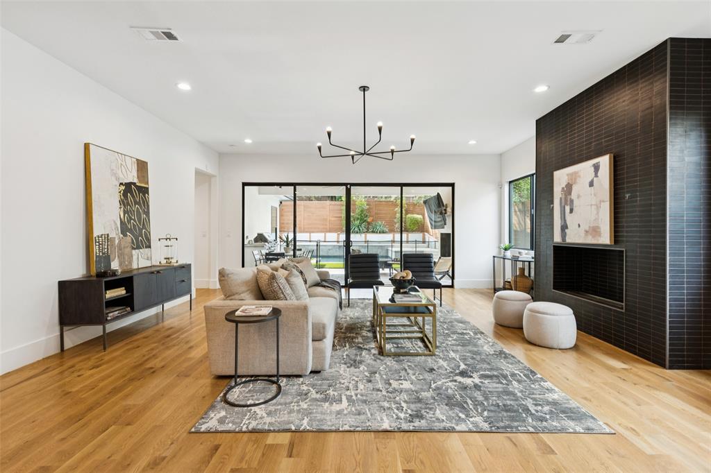 Gaston Terrace - Residential