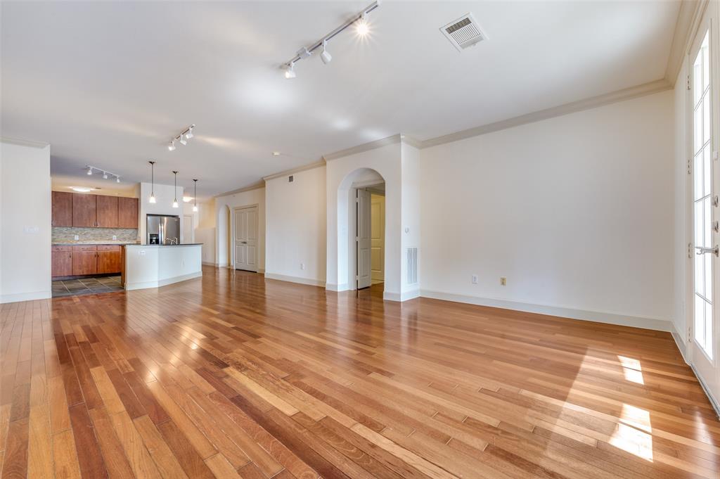 Vallera Condo - Residential