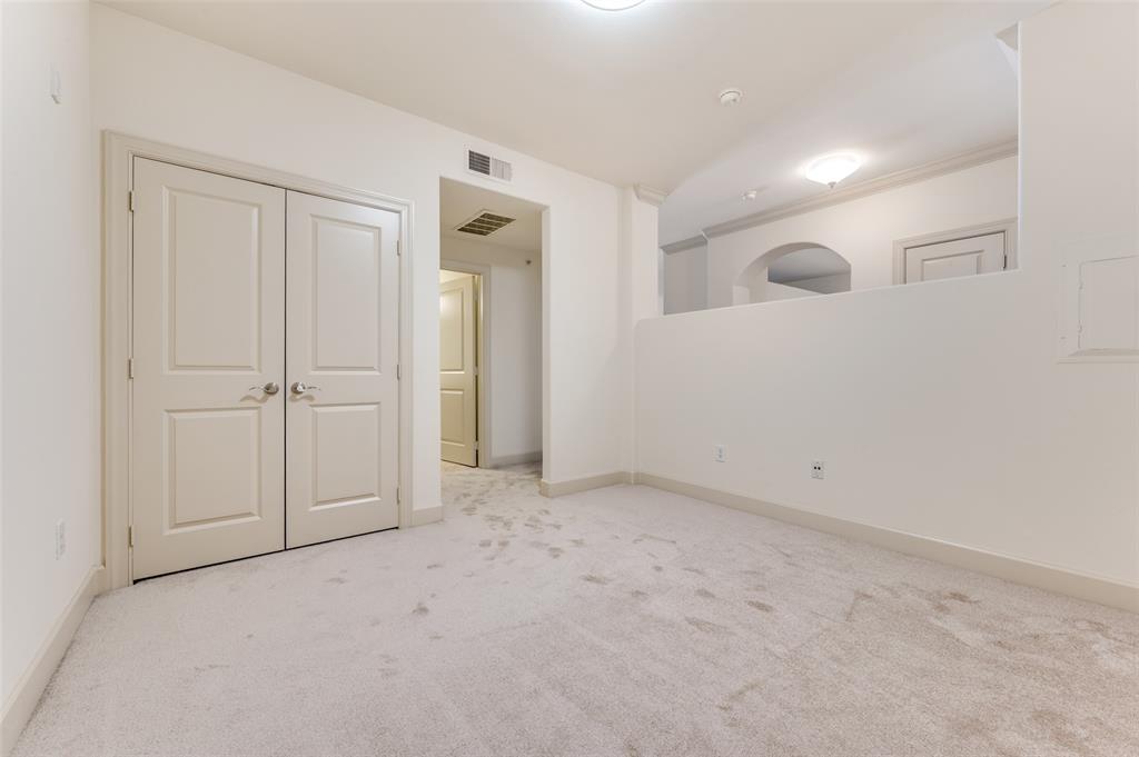 Vallera Condo - Residential