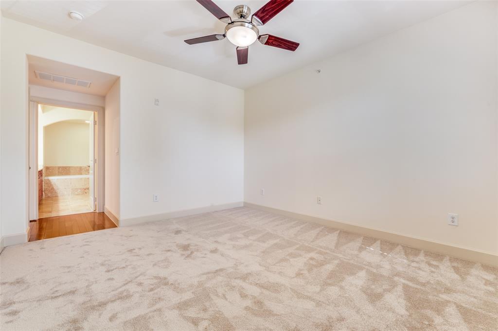 Vallera Condo - Residential