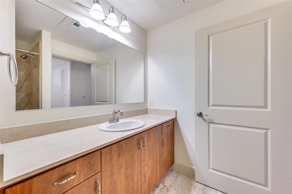 Vallera Condo - Residential