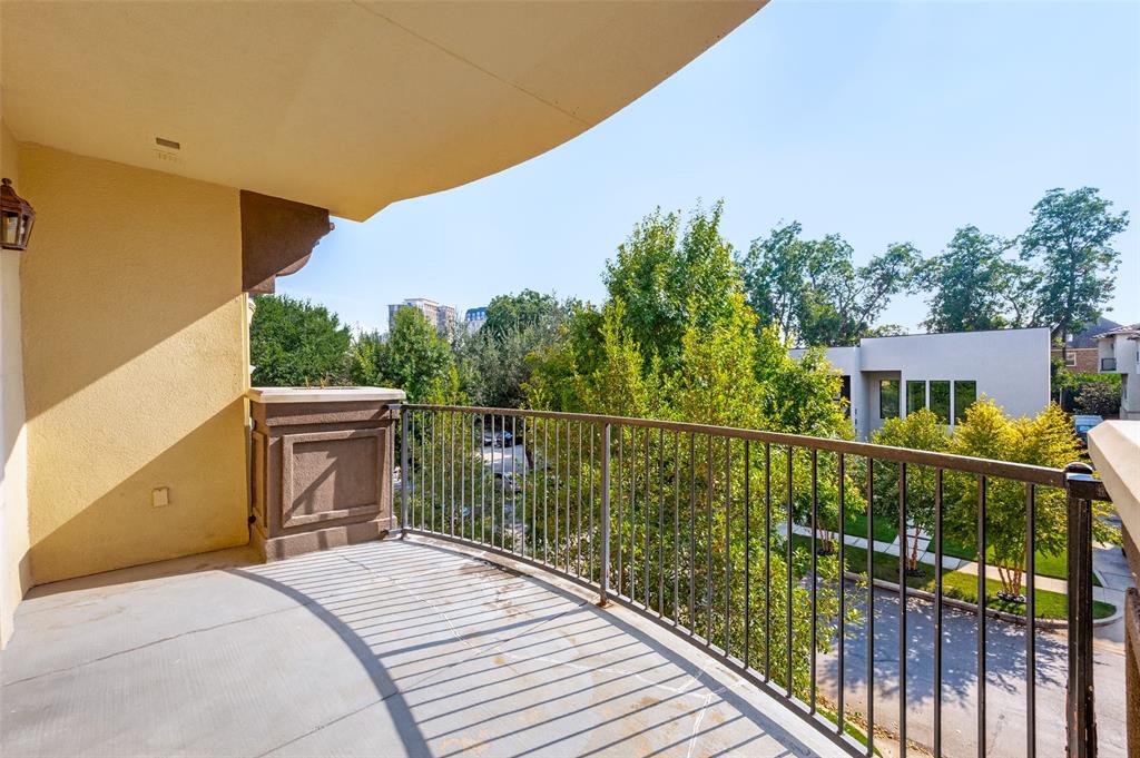 Vallera Condo - Residential