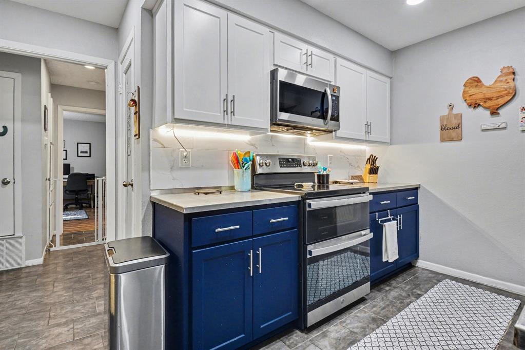 Chimney Hill 03 Inst - Residential