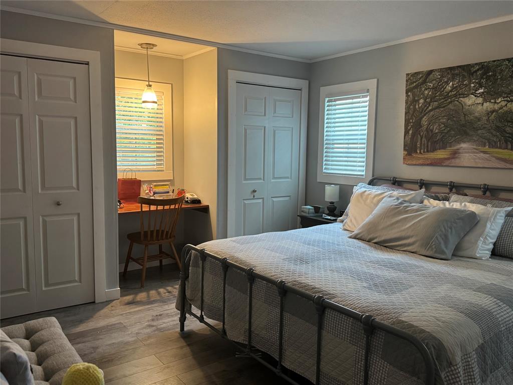 3805 Turquoise Trail