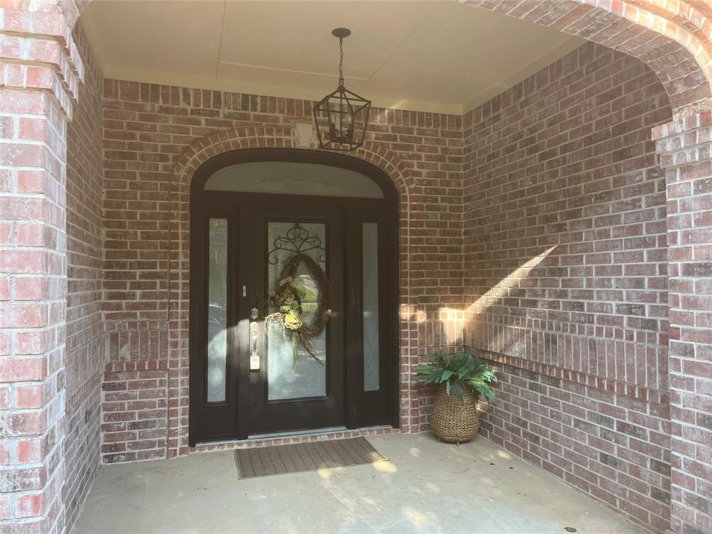 42 W Hillside Place