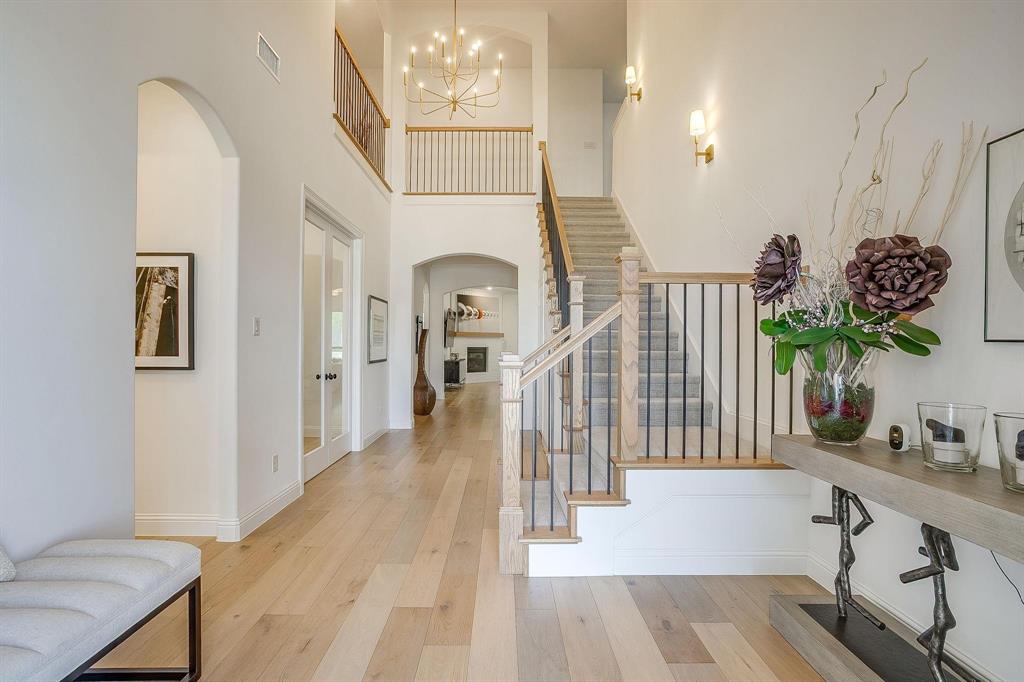 413 Kestrel Court