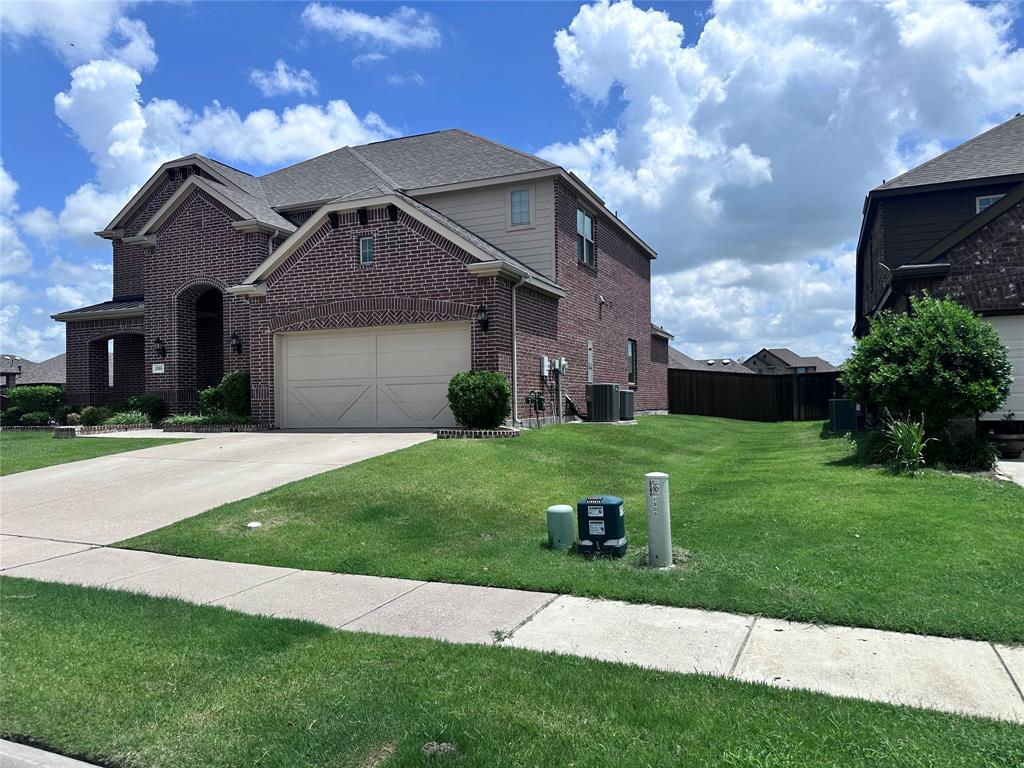 1305 Meridian Drive