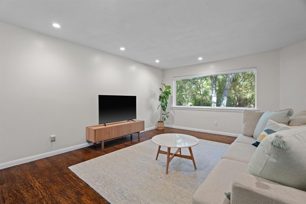 Lochwood - Residential