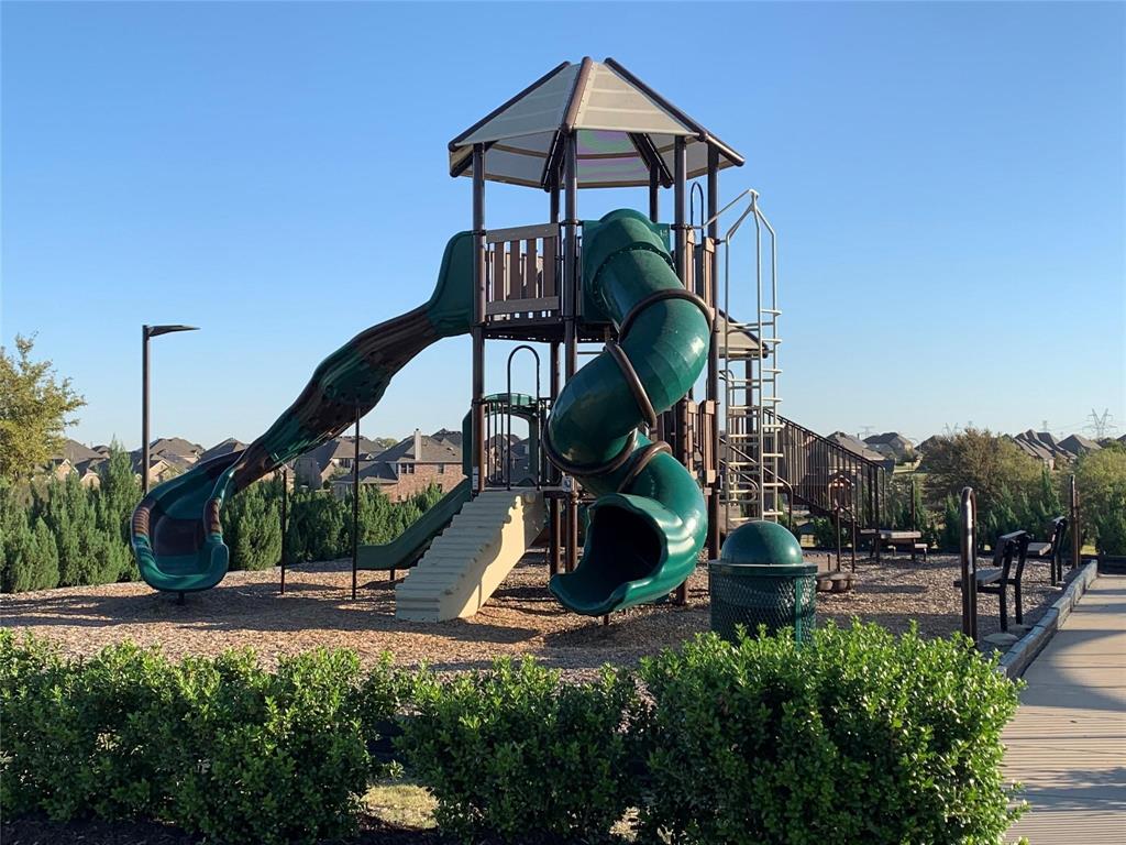 Seventeen Lakes Add - Residential