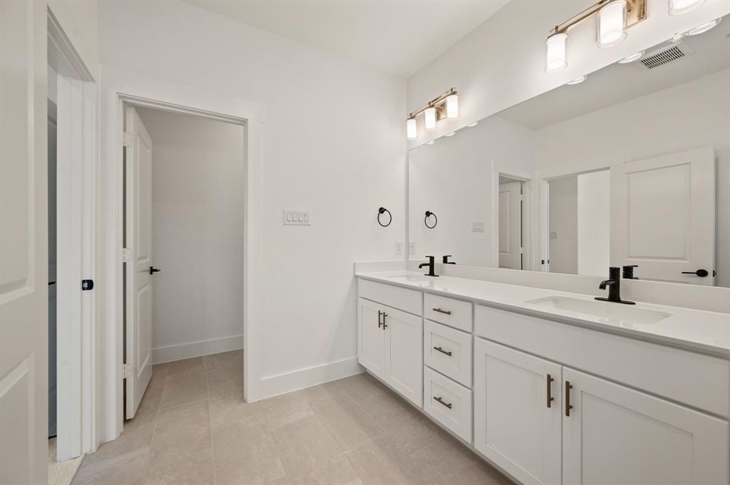 Mosaic - Residential