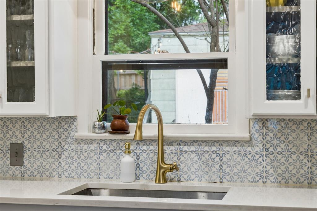 Elmwood Add - Residential