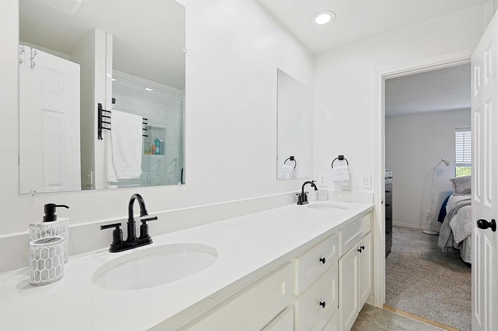 Chapel Vly #2 - Residential