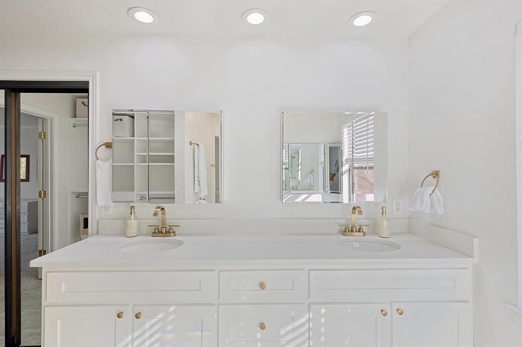 Chapel Vly #2 - Residential