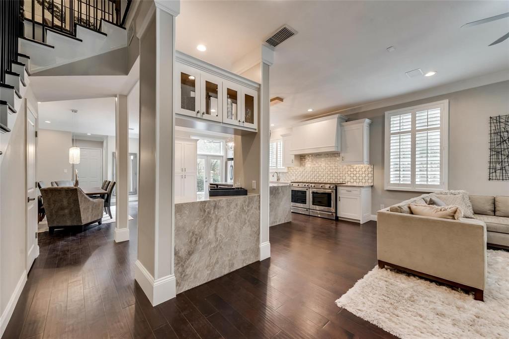 Crescent Lane 02 - Residential Lease