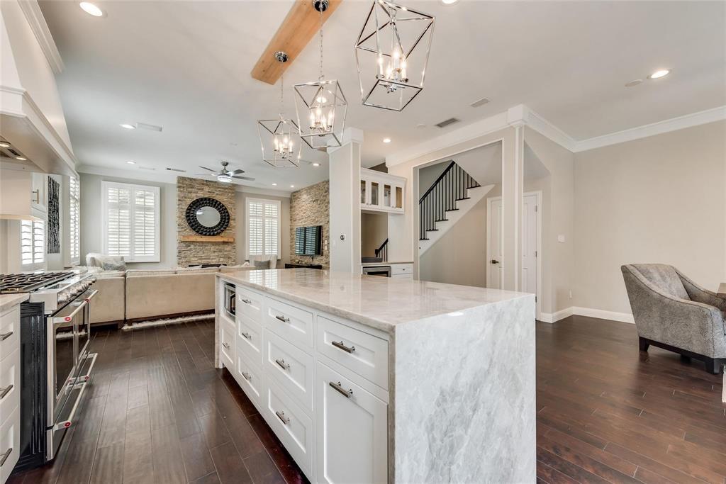 Crescent Lane 02 - Residential Lease