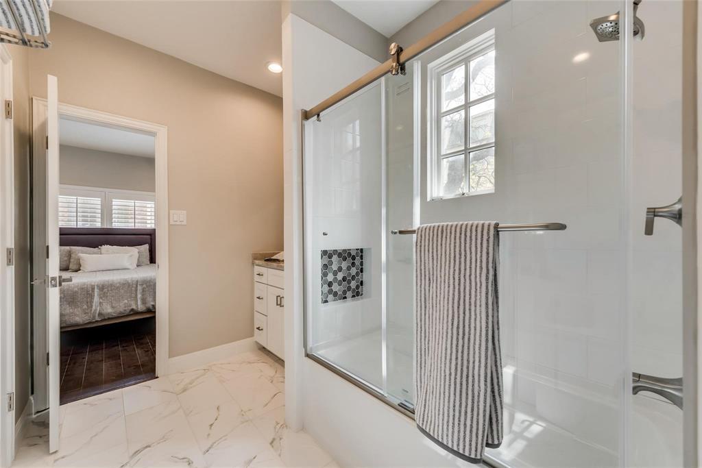 Crescent Lane 02 - Residential Lease