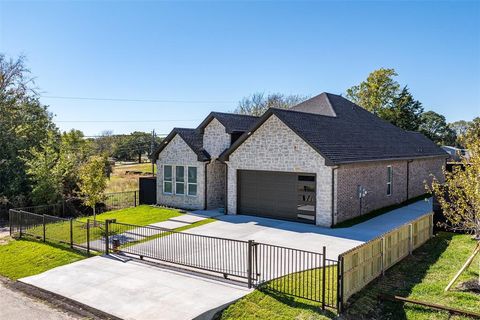 A home in Gun Barrel City