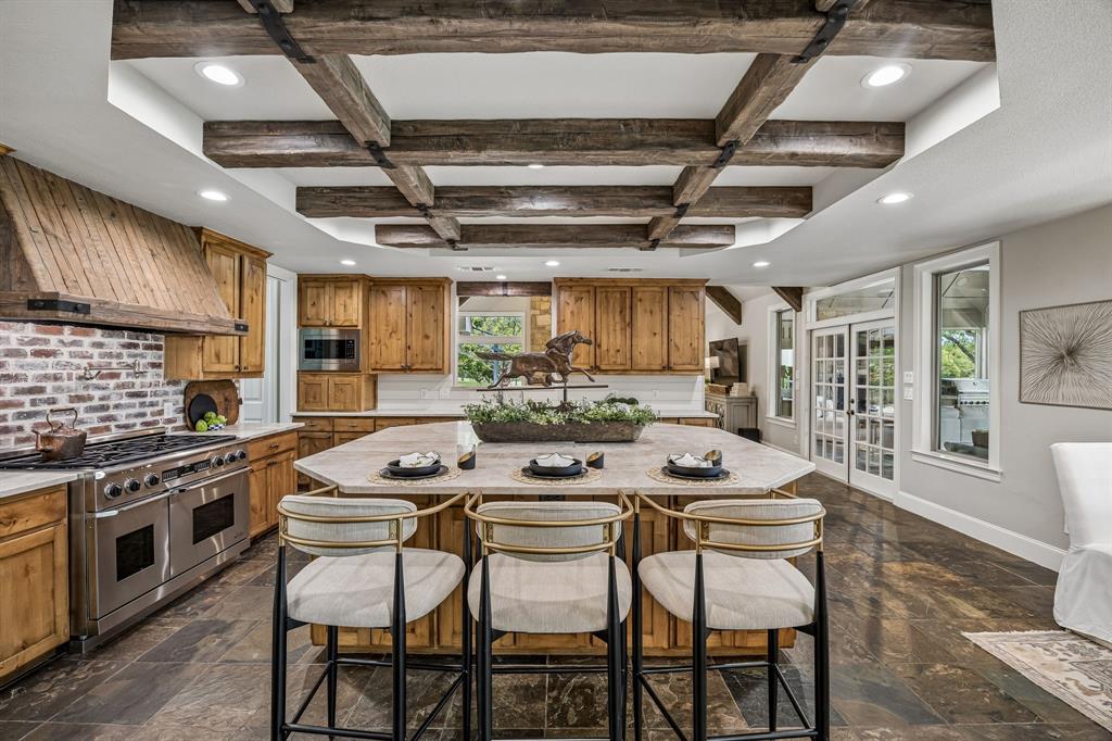 111 Stonecrest Road
