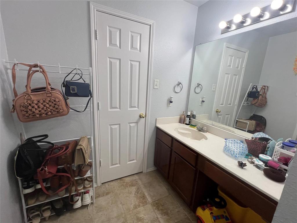 Lakes of River Trails - Residential Lease