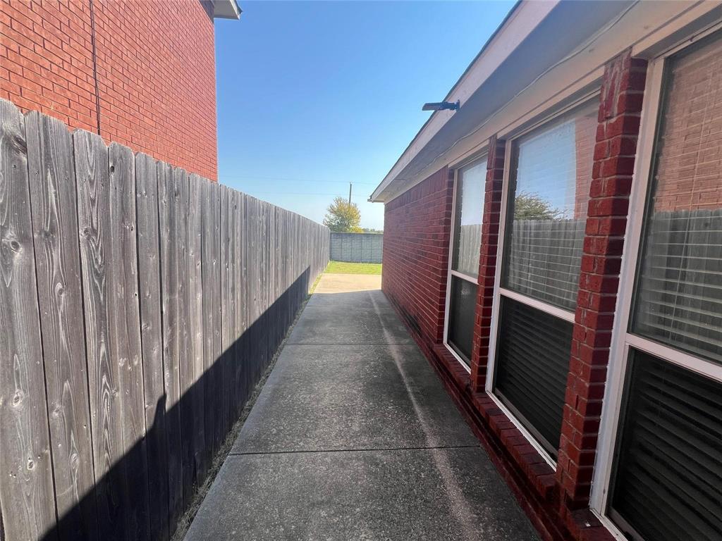 Lakes of River Trails - Residential Lease