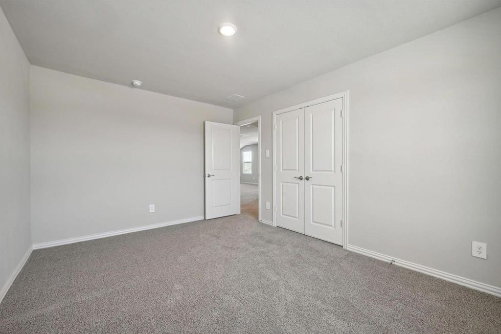 Lakehaven Ph 3 - Residential Lease