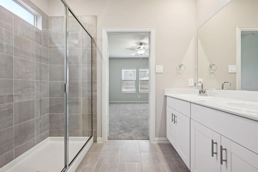 Lakehaven Ph 3 - Residential Lease