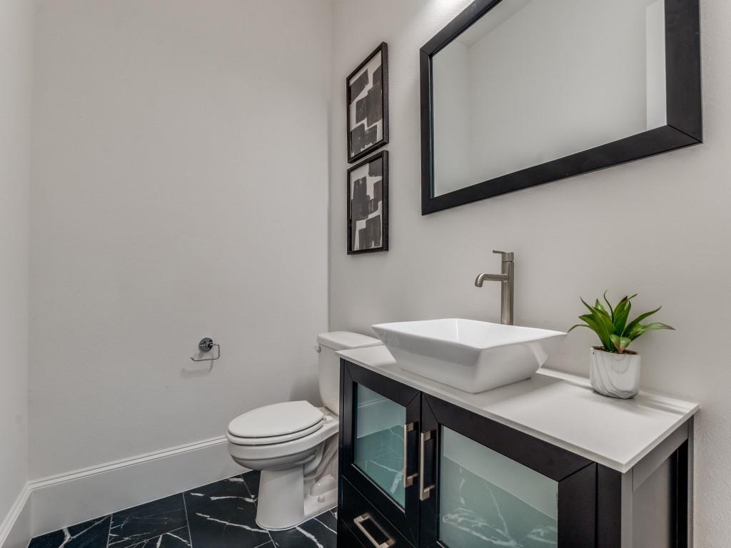 Mount Auburn - Residential