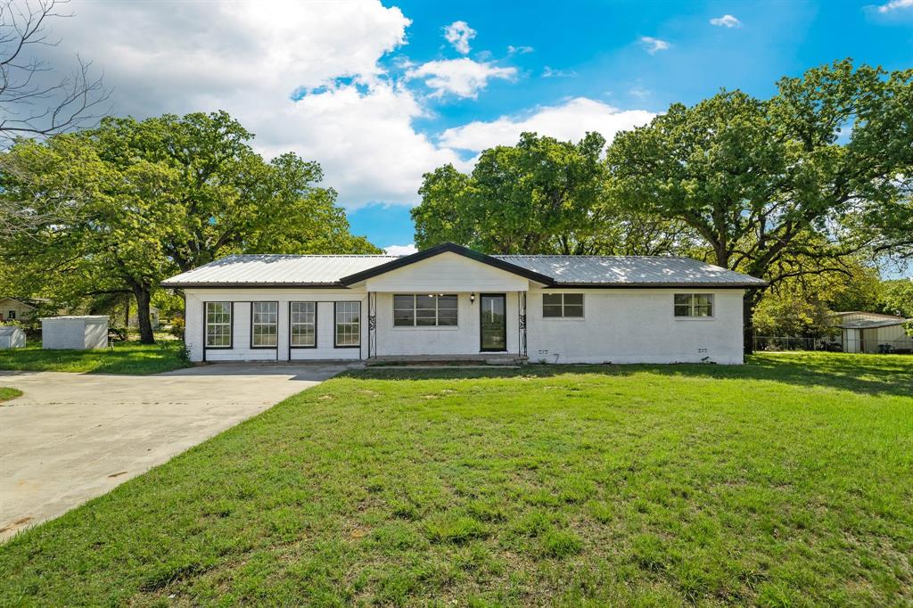 Decatur, Texas 76234, United States, 3 Bedrooms Bedrooms, ,2 BathroomsBathrooms,Residential,Active,110331