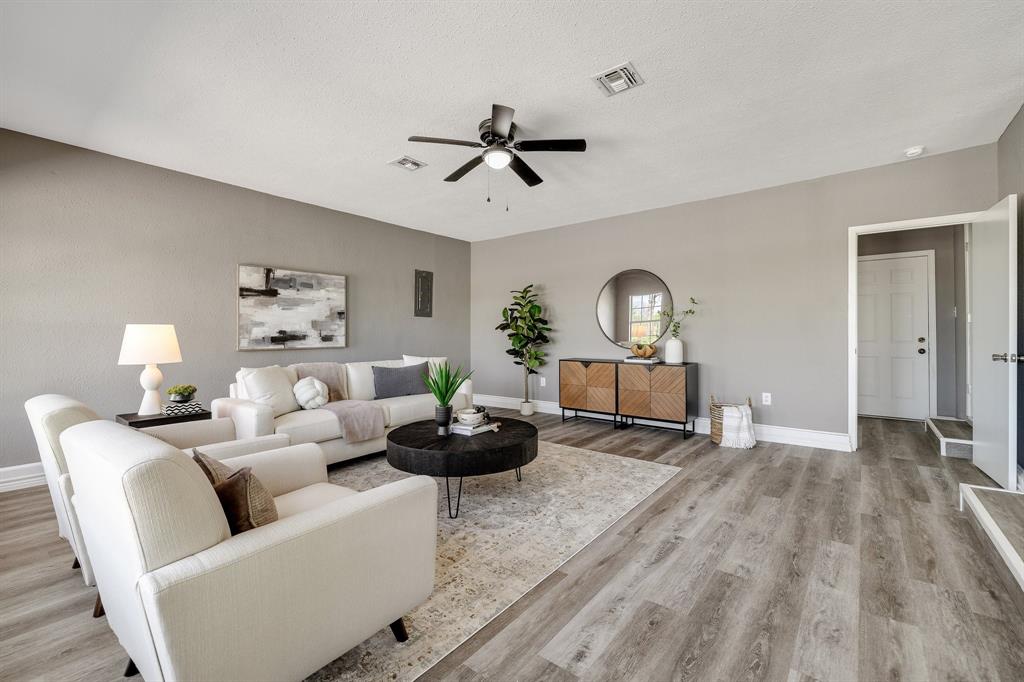 Decatur, Texas 76234, United States, 3 Bedrooms Bedrooms, ,2 BathroomsBathrooms,Residential,Active,110331