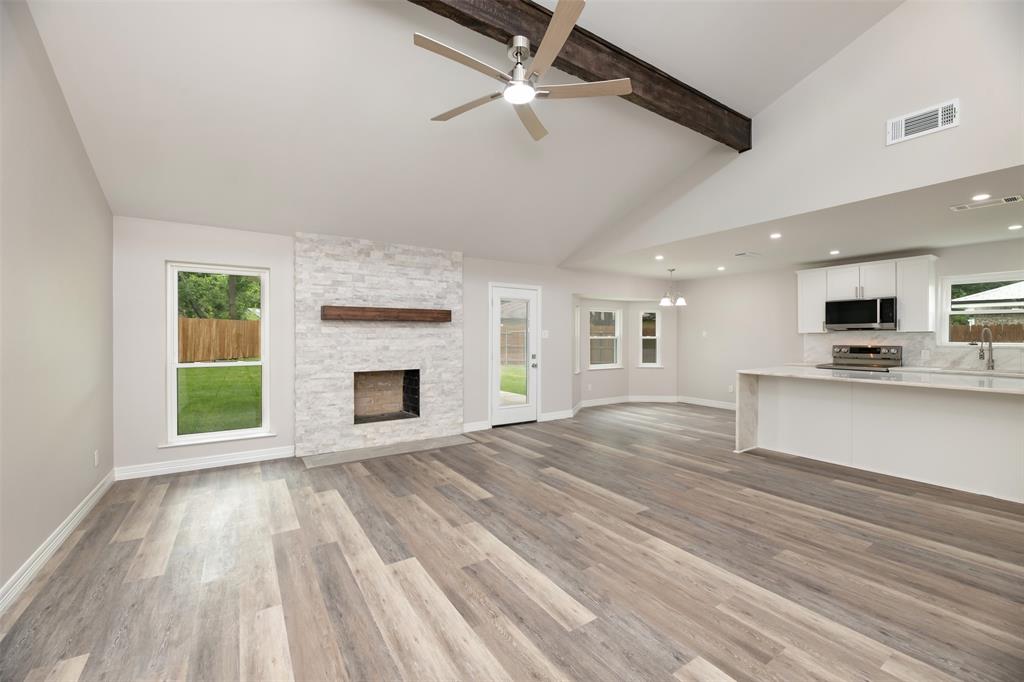 314 Sixpence Lane