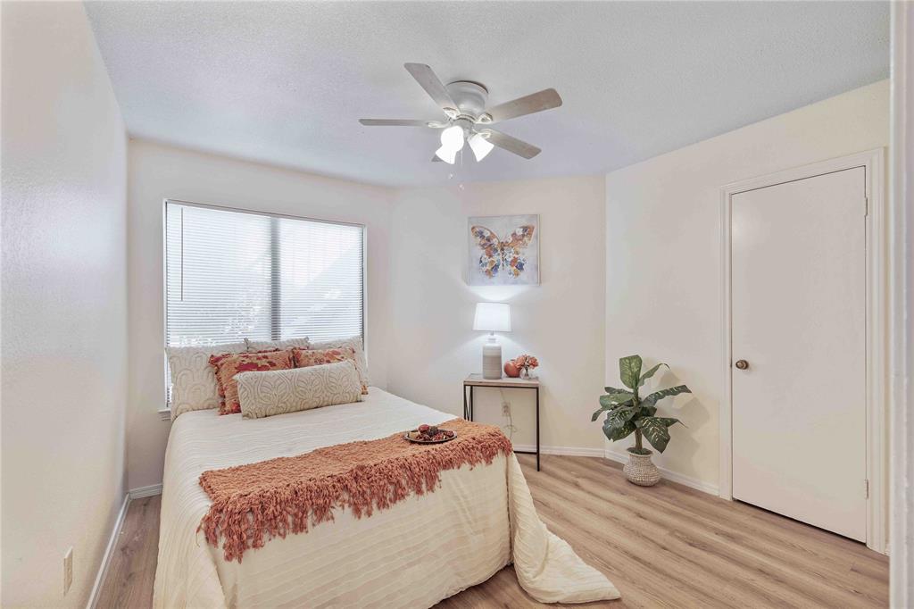 Arlington Oaks Condo - Residential