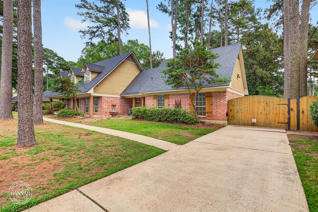 732 Coachlight Road