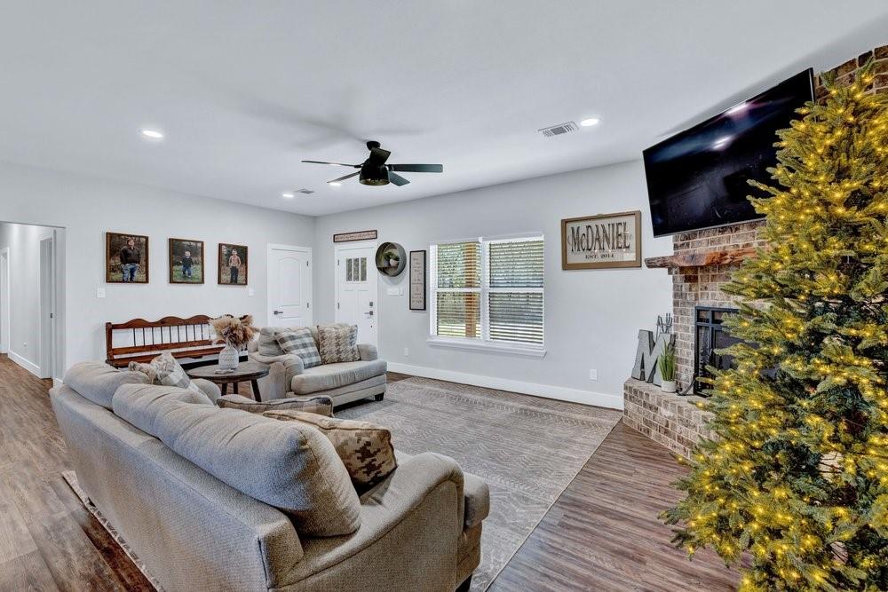 A0179 D Crenshaw, Acres 2.0 - Residential