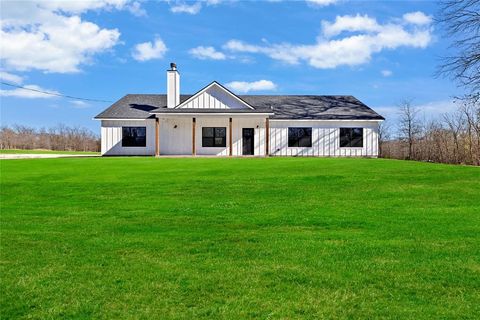 1444 County Road 4630 Trenton TX 75490