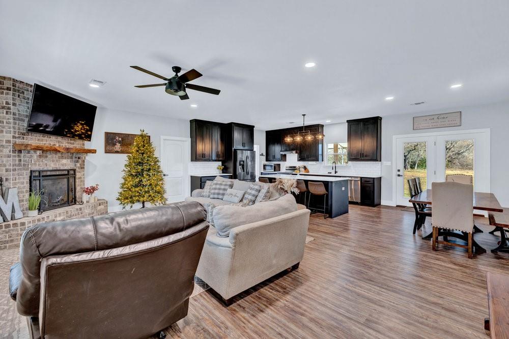 A0179 D Crenshaw, Acres 2.0 - Residential