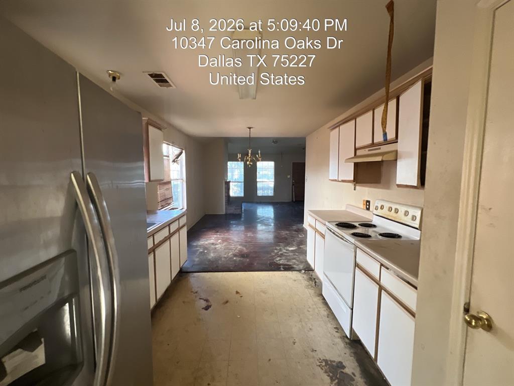 10347 Carolina Oaks Drive