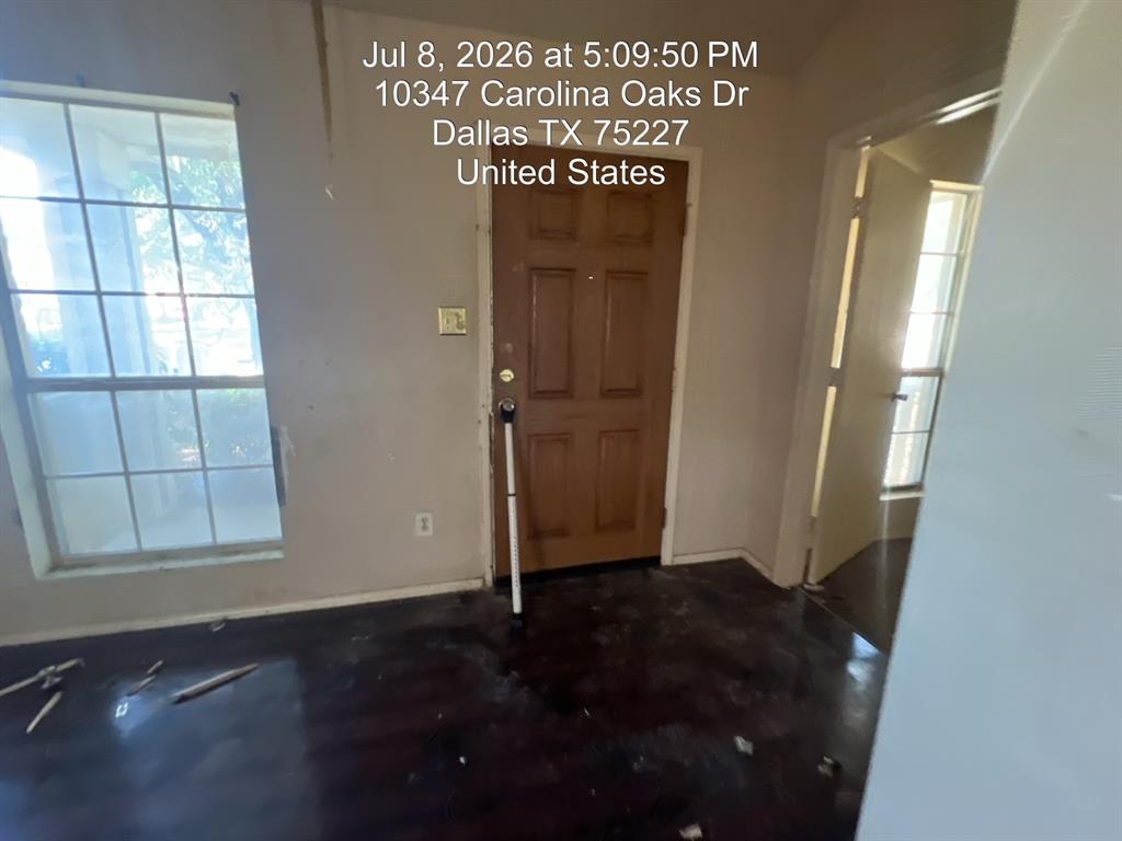 10347 Carolina Oaks Drive