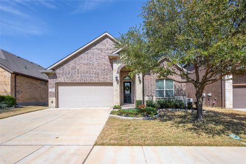 5825 Canyon Oaks Lane Fort Worth TX 76137