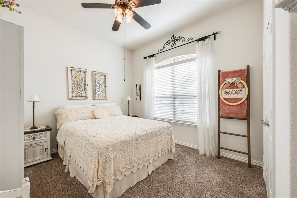 5825 Canyon Oaks Lane