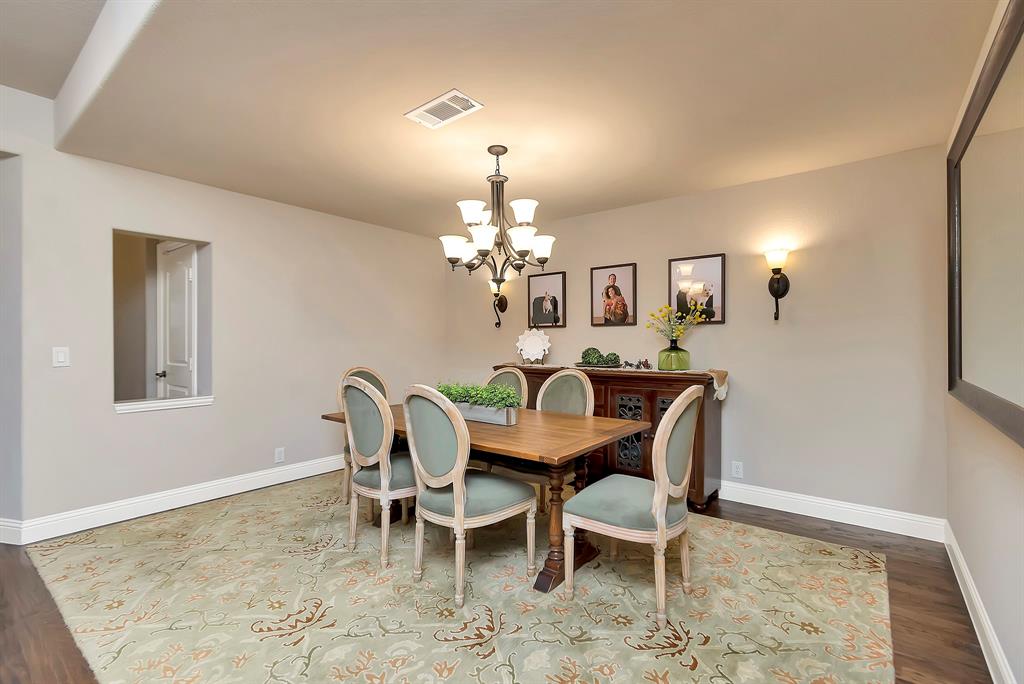 641 Livingston Drive