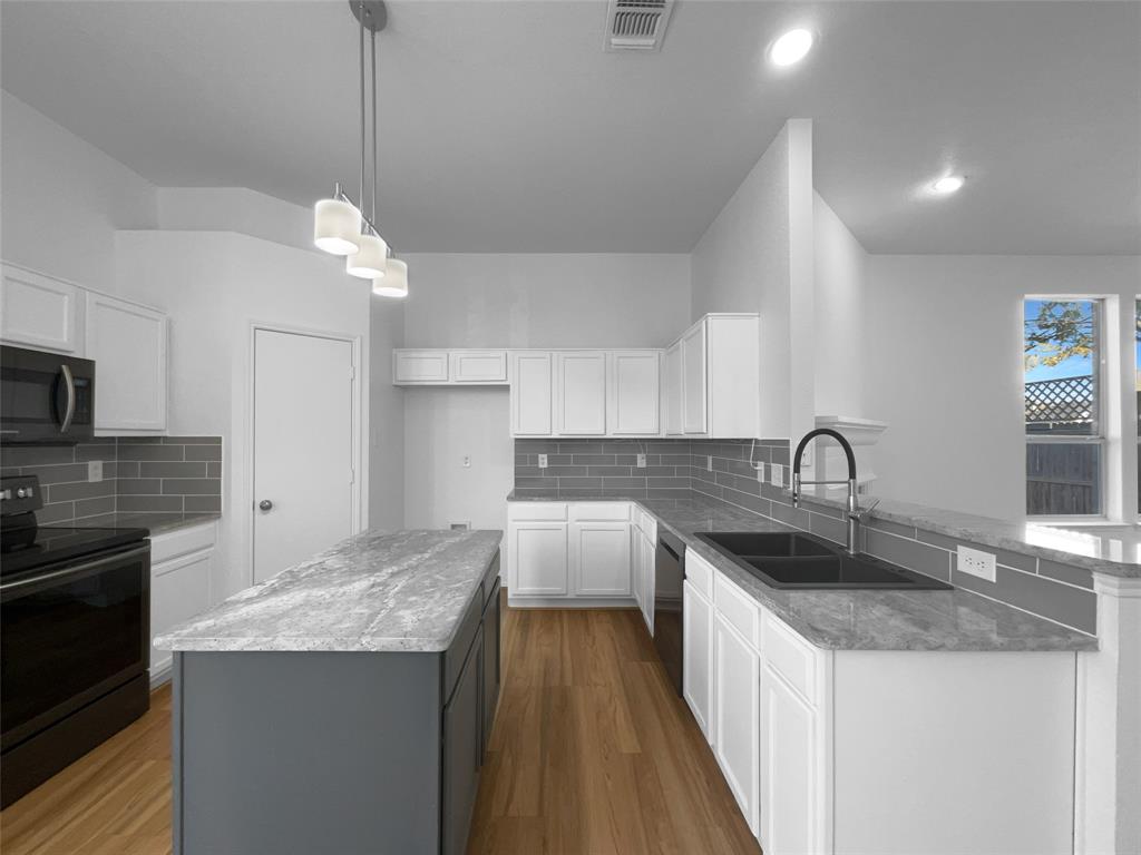 Crown Point Ph2 - Residential