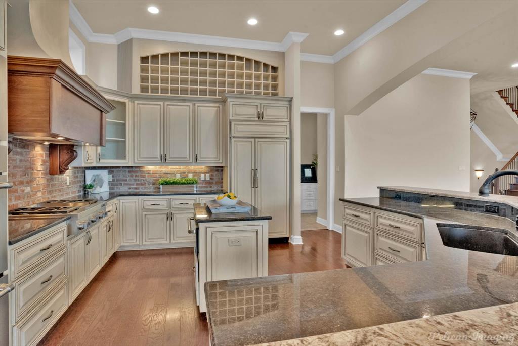 1 Lake Pointe Place