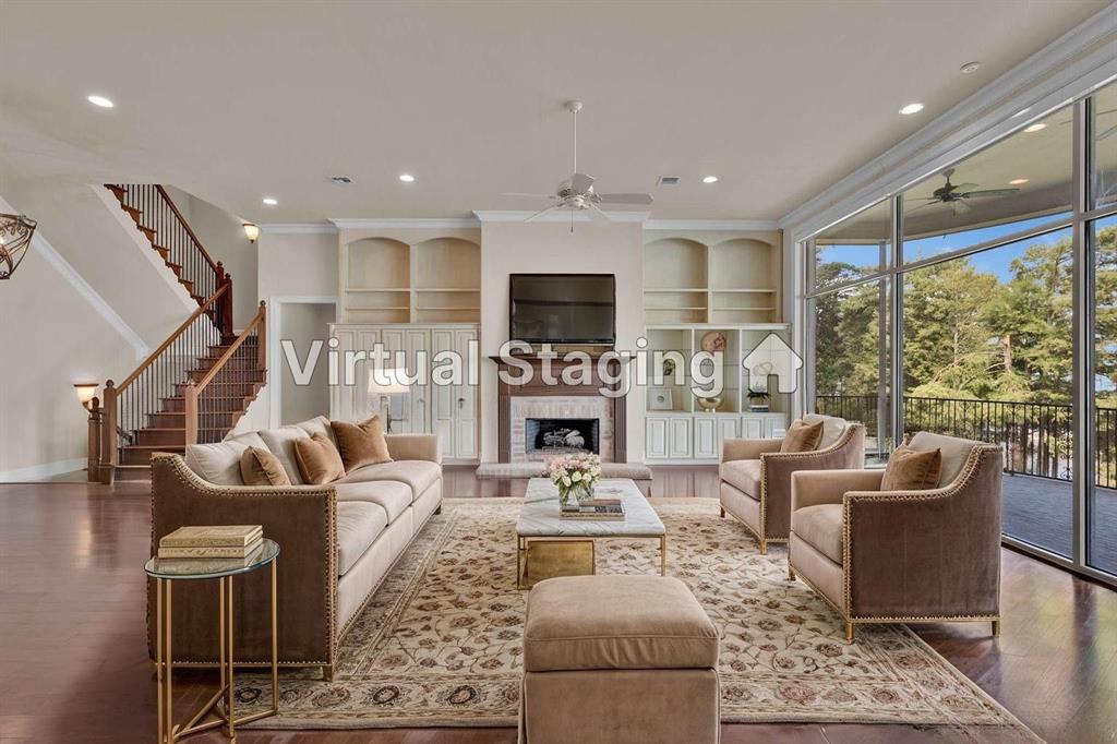 1 Lake Pointe Place