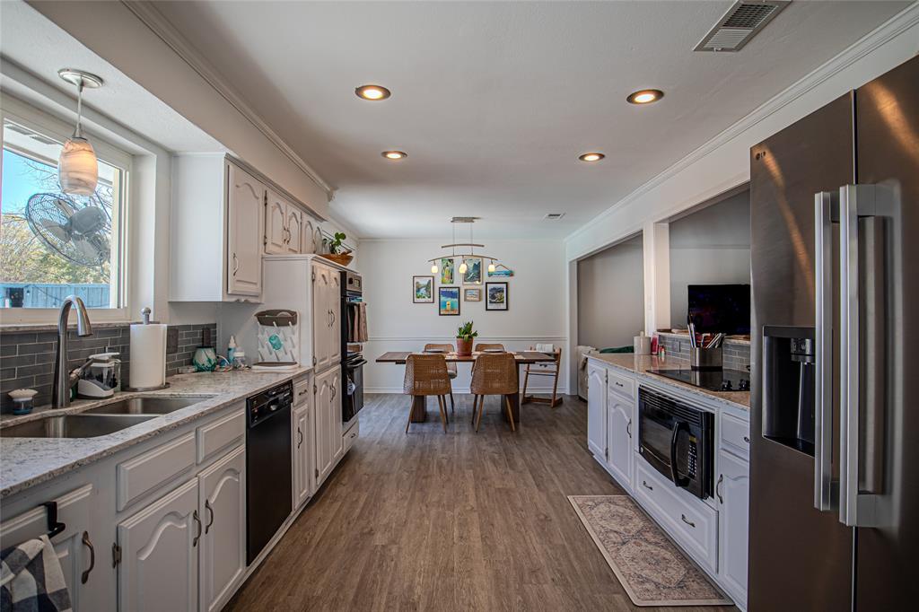 903 Village Green Drive