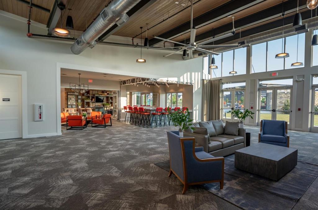 2504 Red Tailed Hawk Lane